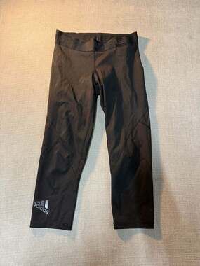 Adidas Techfit Compression Climacool Women's Black 3/4 Cropped Leggings